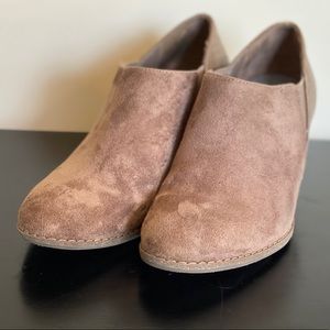 Dr. Scholl’s Memory Foam Suede Tan Booties